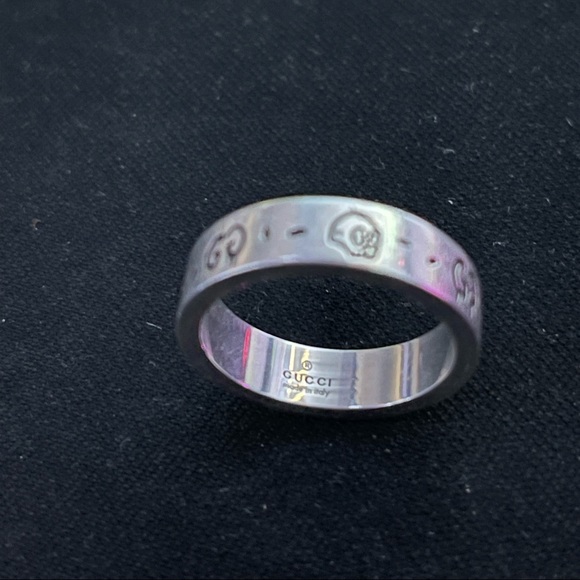 Gucci Ring - Picture 2 of 3